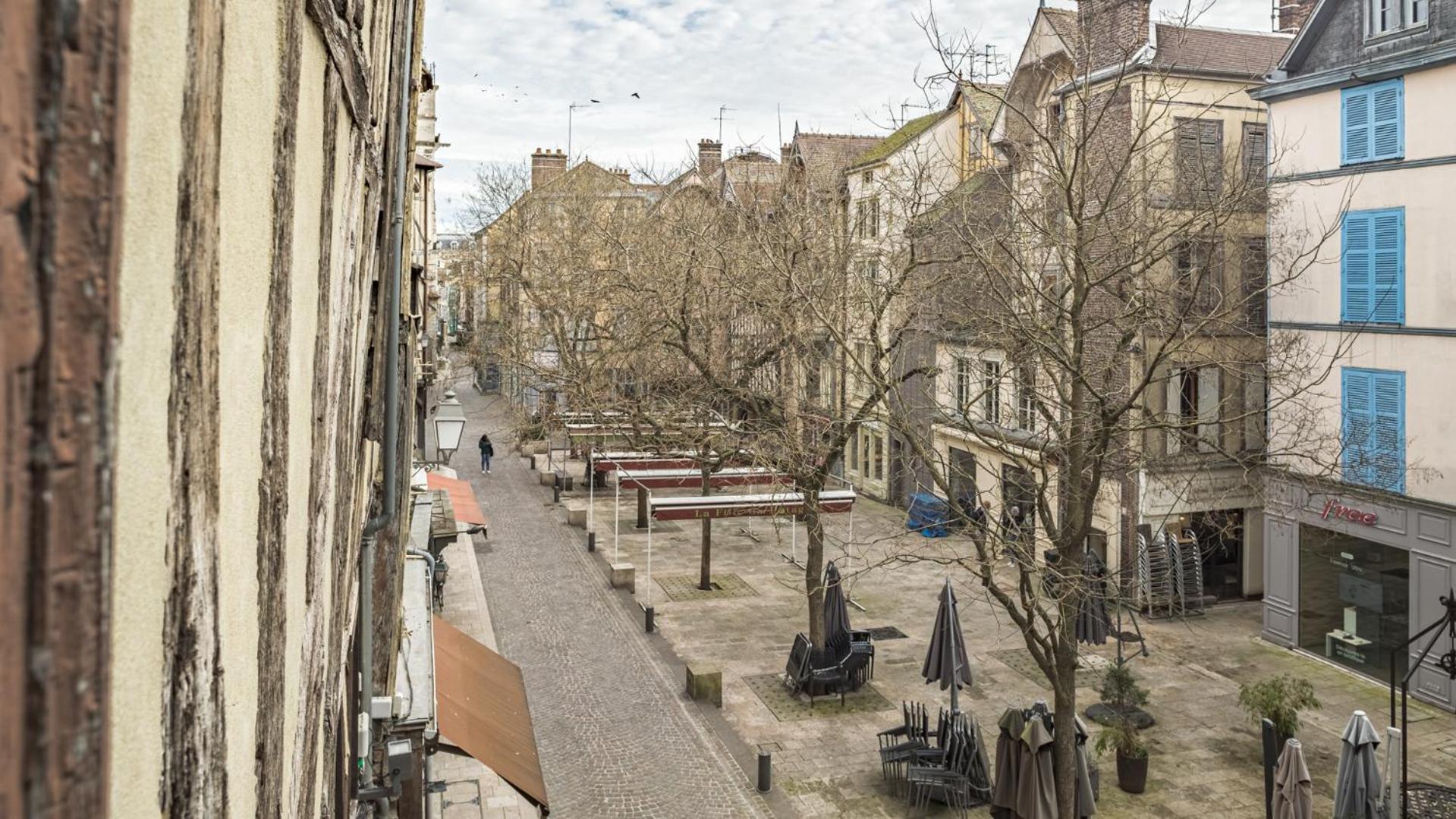 Le Logis Des Perles 1 - Emplacement Ideal - 4 Pers Troyes Esterno foto